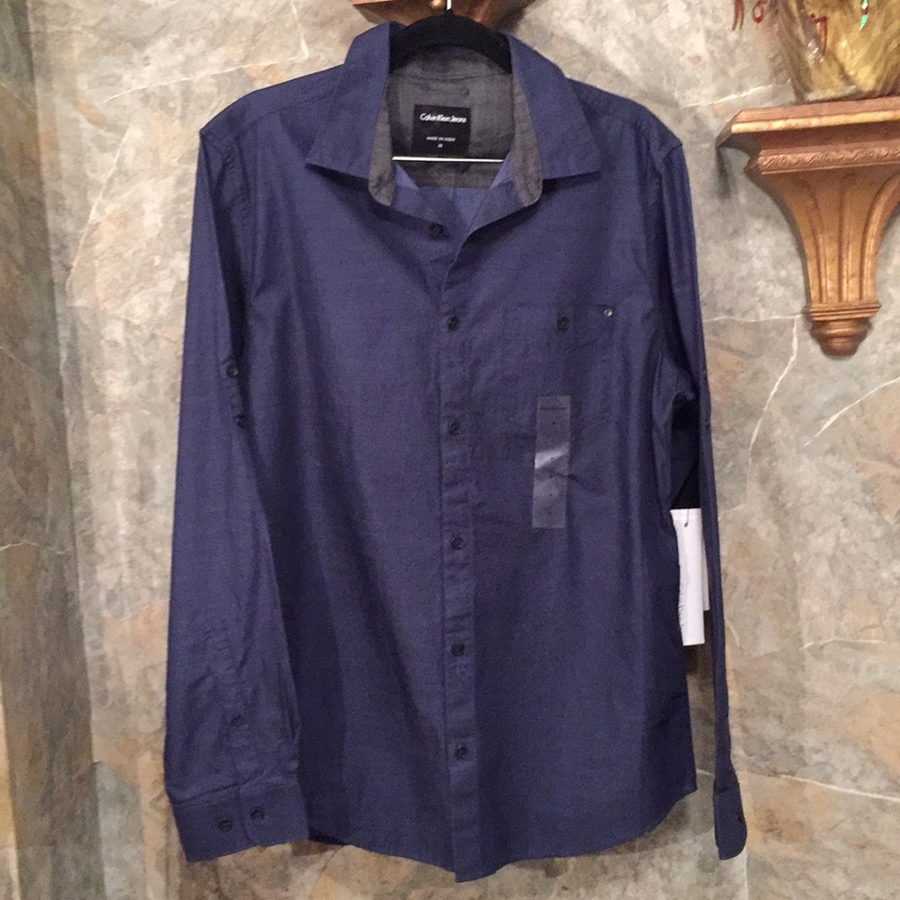 Calvin Klein new button longsleeve shirt